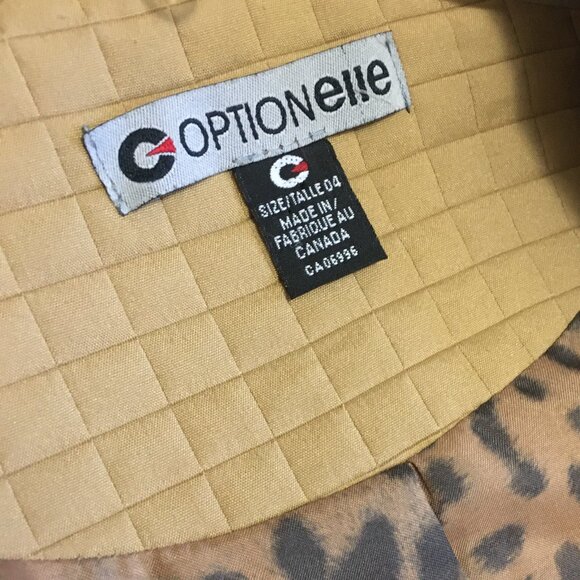 Vintage Honey Dijon Quilted Coat Made in Canada - Picture 8 of 16